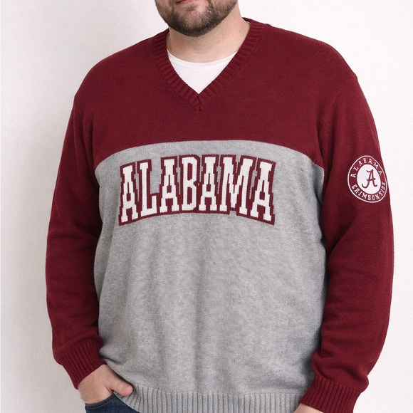 47 Other - 47 Brand Men's V-Neck Sweater - Red and Gray